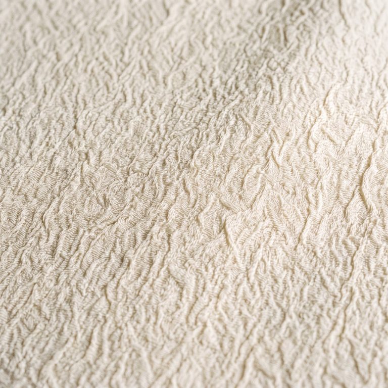 Échantillon de crêpe de soie épais ivoire